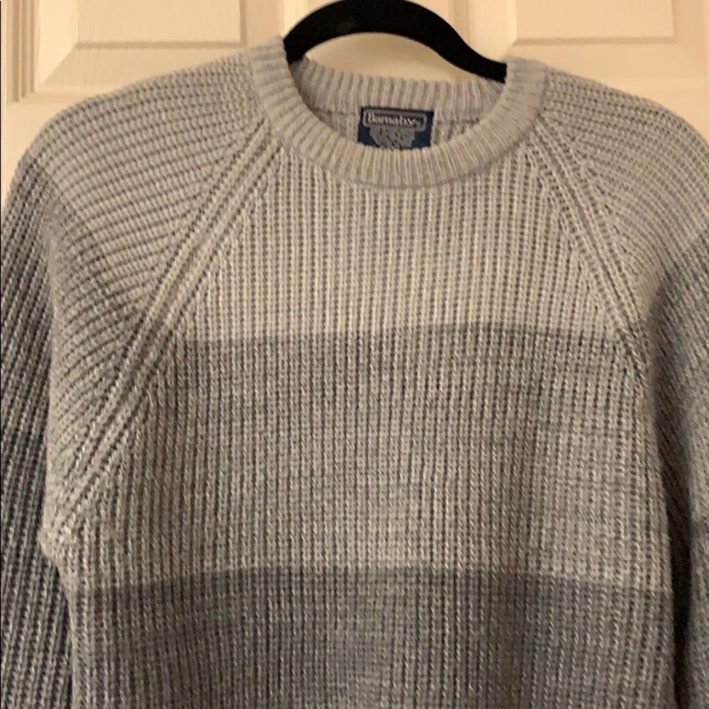 Barnaby sweater size M different shades of color - Picture 2 of 4
